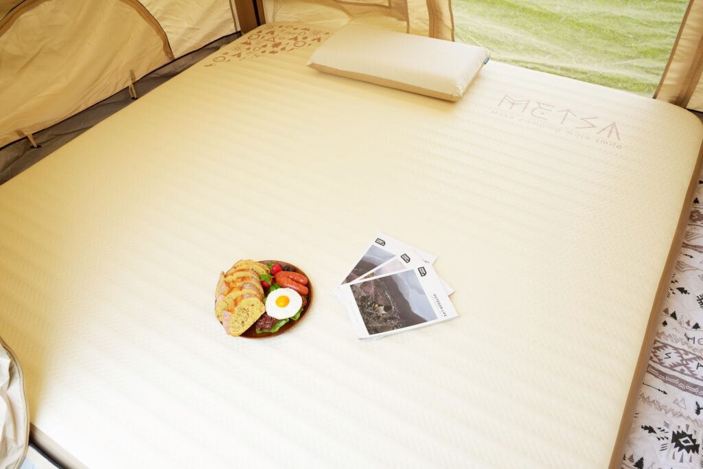 露營床墊推薦｜帶你解眠月TPU拉絲充氣床-3